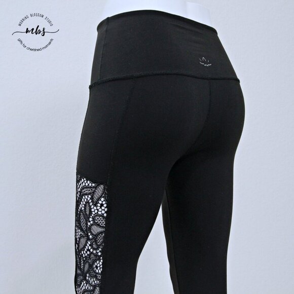 Beyond Yoga High Waisted Mesh Crochet Leggings Black Women S - Picture 7 of 10